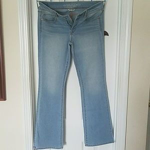 Lightwash AE kick boot jeans